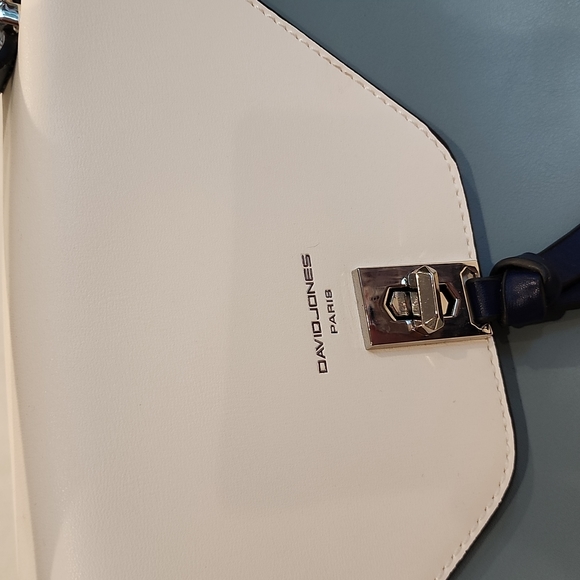 David Jones Paris Vegan Leather Handbag - Picture 4 of 13